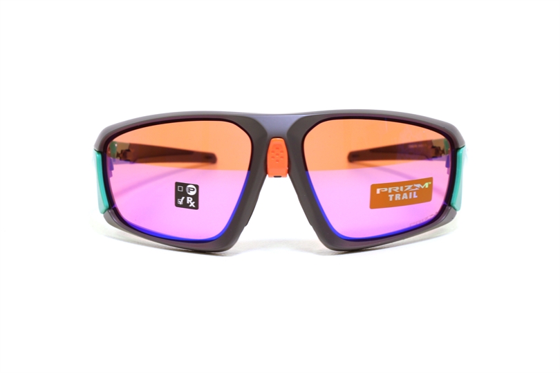 Солнцезащитные очки OAKLEY 9402 940204
