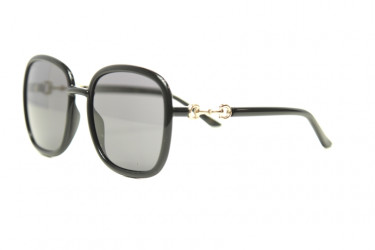 Солнцезащитные очки GUCCI 0893S 001