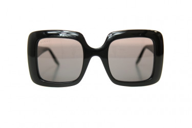 Солнцезащитные очки GUCCI 0896S 001