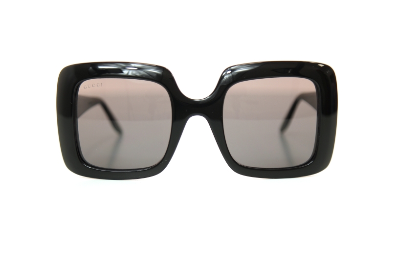 0896S 001