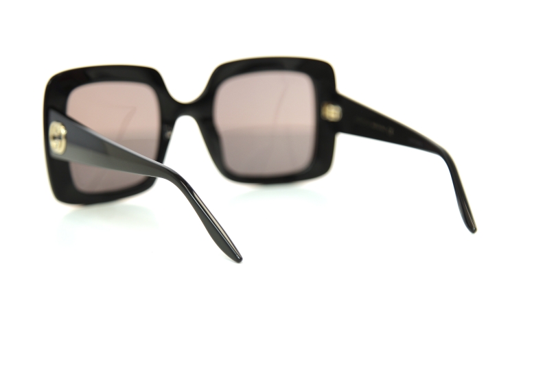 0896S 001