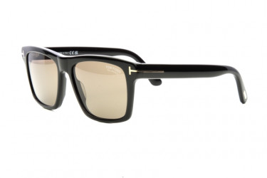 Солнцезащитные очки TOM FORD 906 01H