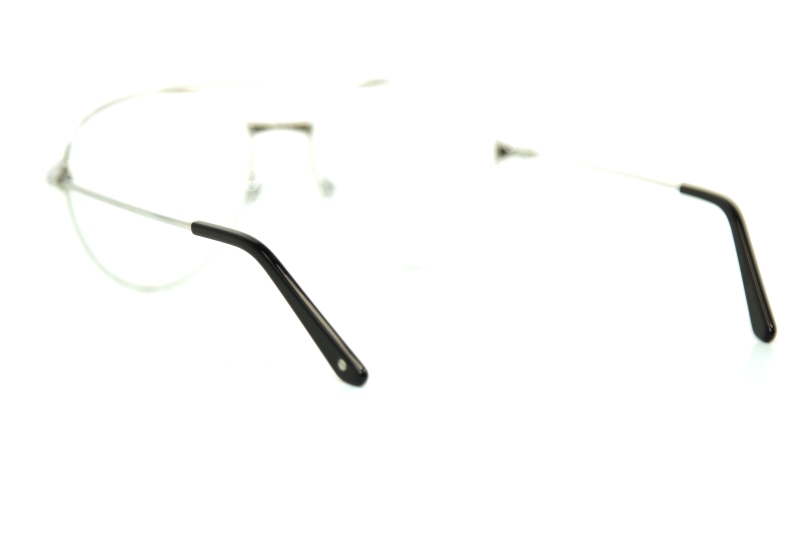 0307O 002