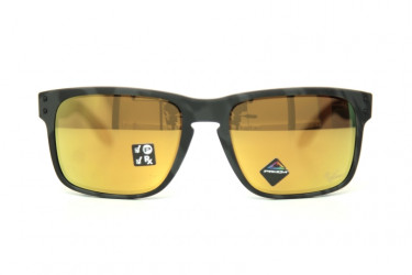 Солнцезащитные очки OAKLEY 9102 9102O3 (55)