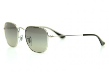 Детские солнцезащитные очки RAY-BAN JUNIOR 9557S 212/11 (46)