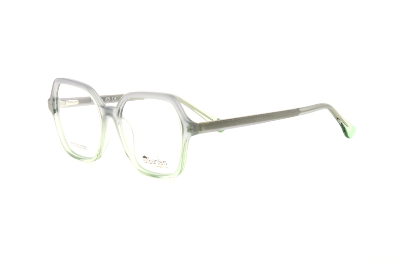 BS7095 03
