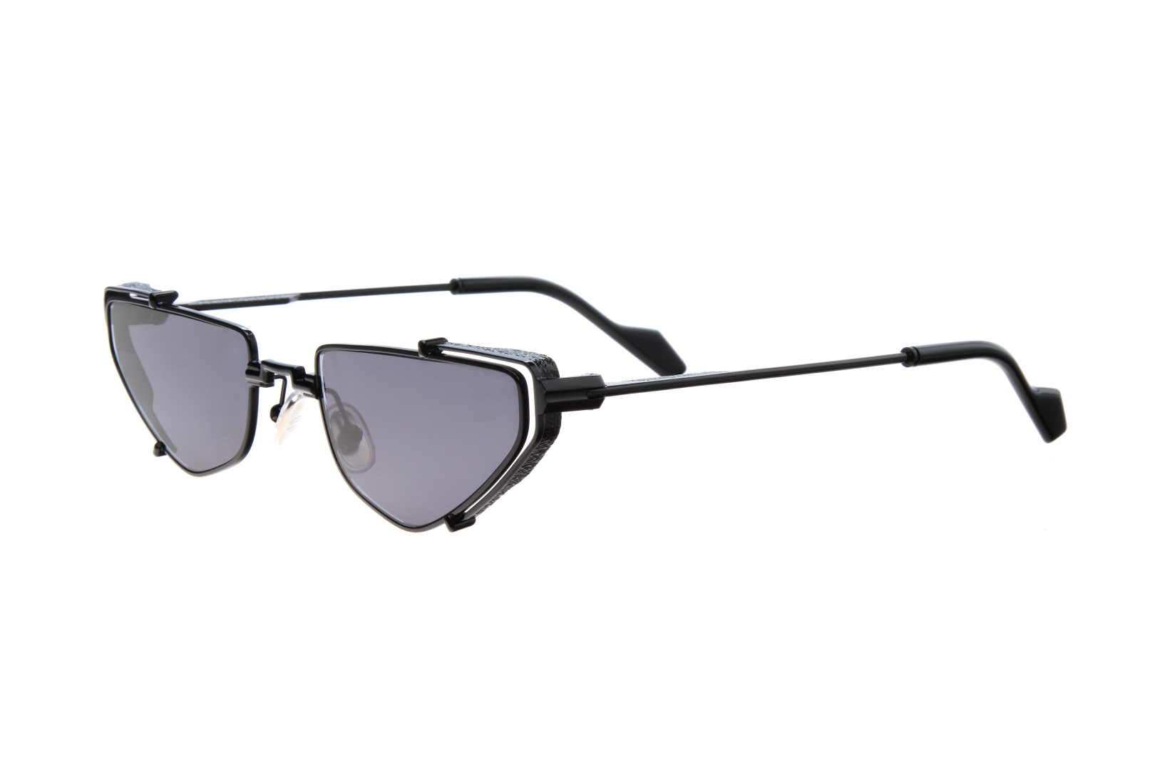 TW 03 BLACK