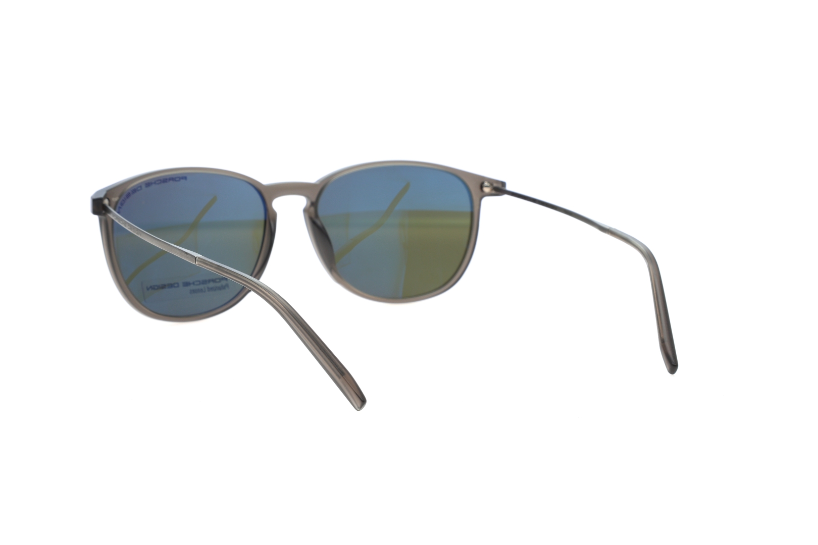 8683 D
