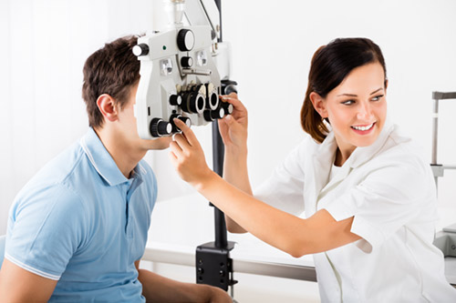Обследование у врача офтальмолога